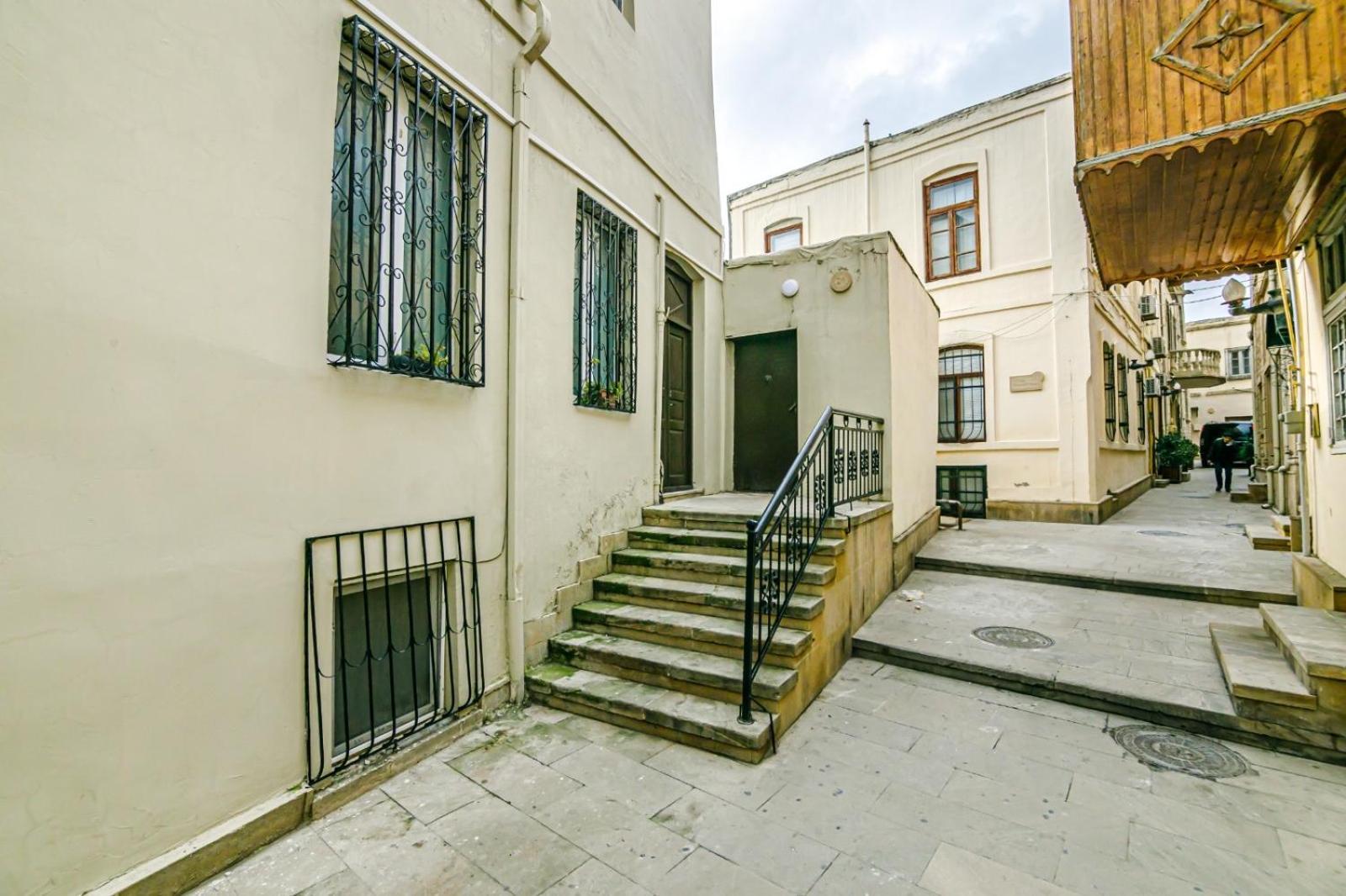 Old City Escape -One Bedroom Baku Exterior photo