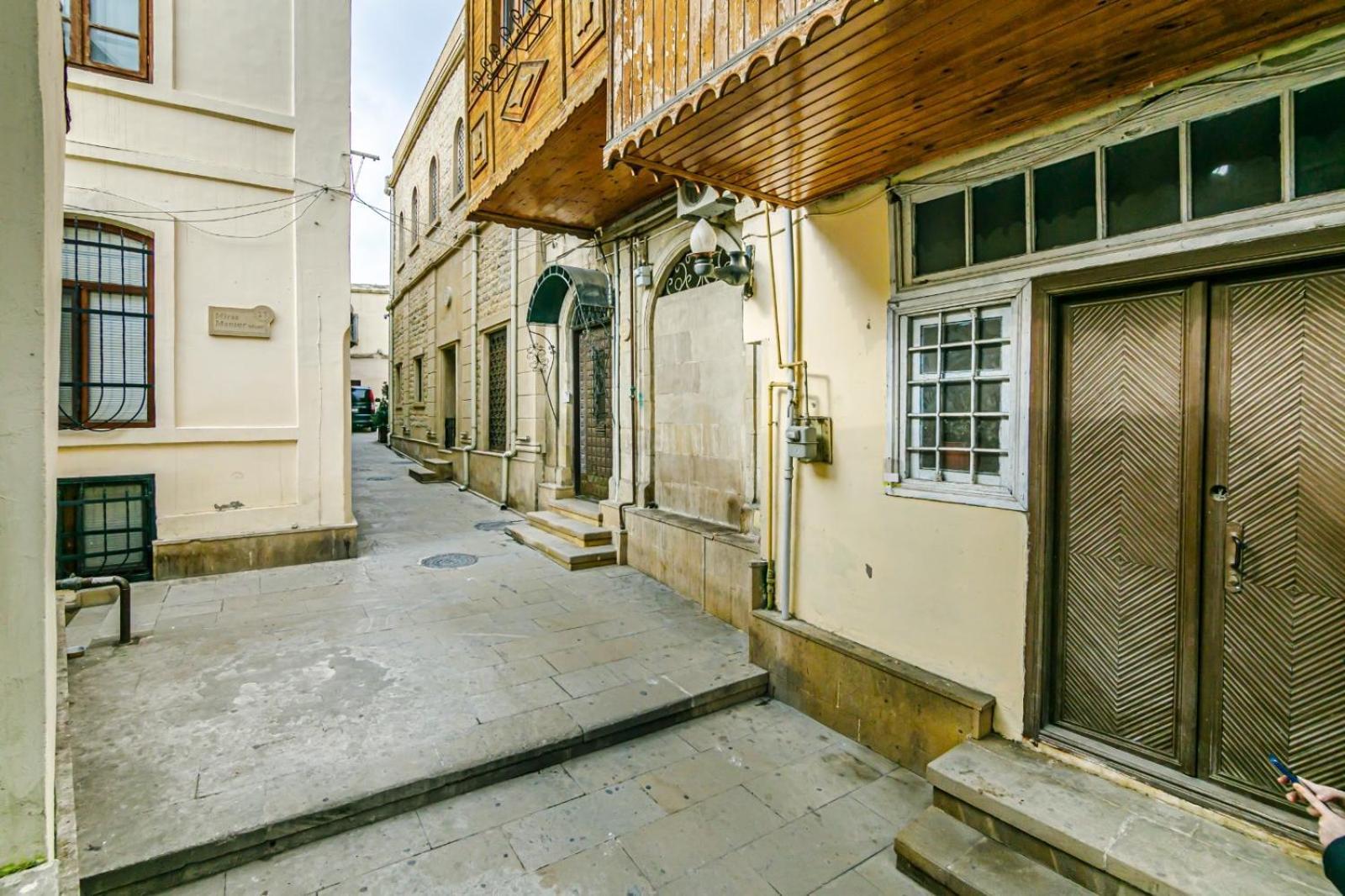 Old City Escape -One Bedroom Baku Exterior photo